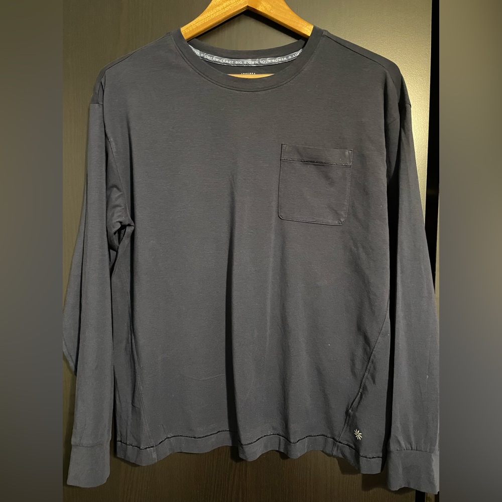 NWOT - Athleta Girl’s Navy Long Sleeve Top